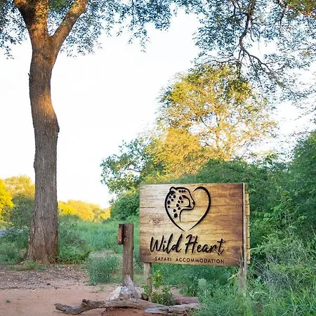 Wildheart Safari - Main Appartement Hoedspruit Buitenkant foto